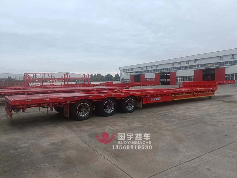 低平板半掛車：物流業的重要力量